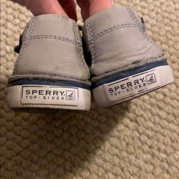 Boys sperry shoes - Picture 3 of 6